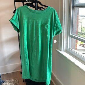 Green Gap t shirt dress